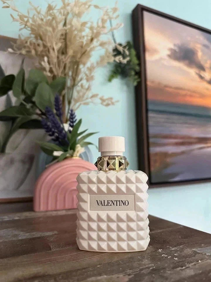 Valentino Donna Born In Roma Ivory Eau de Parfum Spray for Women – 3.4 oz / 100ml | New in Box